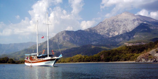 Cruising the gulf of Fethiye; walk & sail